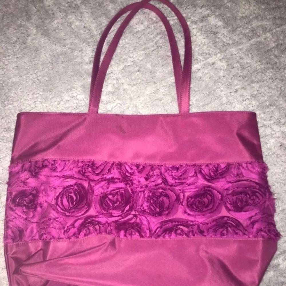 Sally’s tote bag
